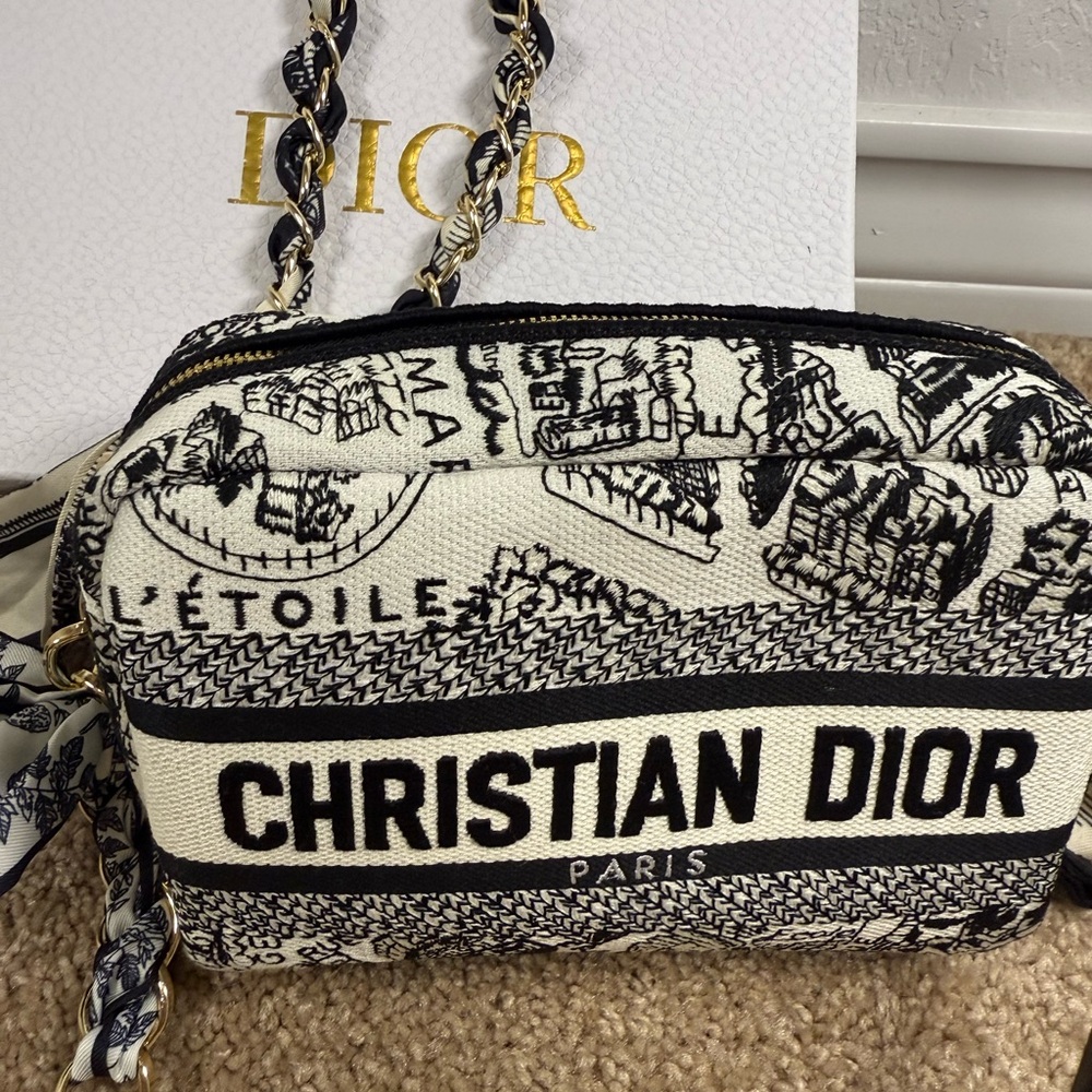 Dior Black & Cream Christian Dior Toile Cosmetic Crossbody Bag - Picture 2 of 6